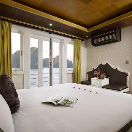Majestic Halong Cruise Hotel Ha Long Exterior photo